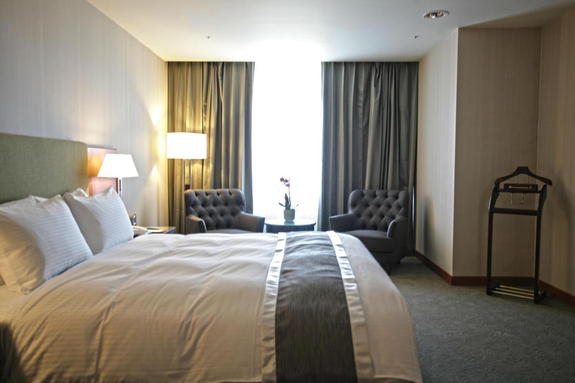 Taichung Harbor Hotel Wuqi Bilik gambar