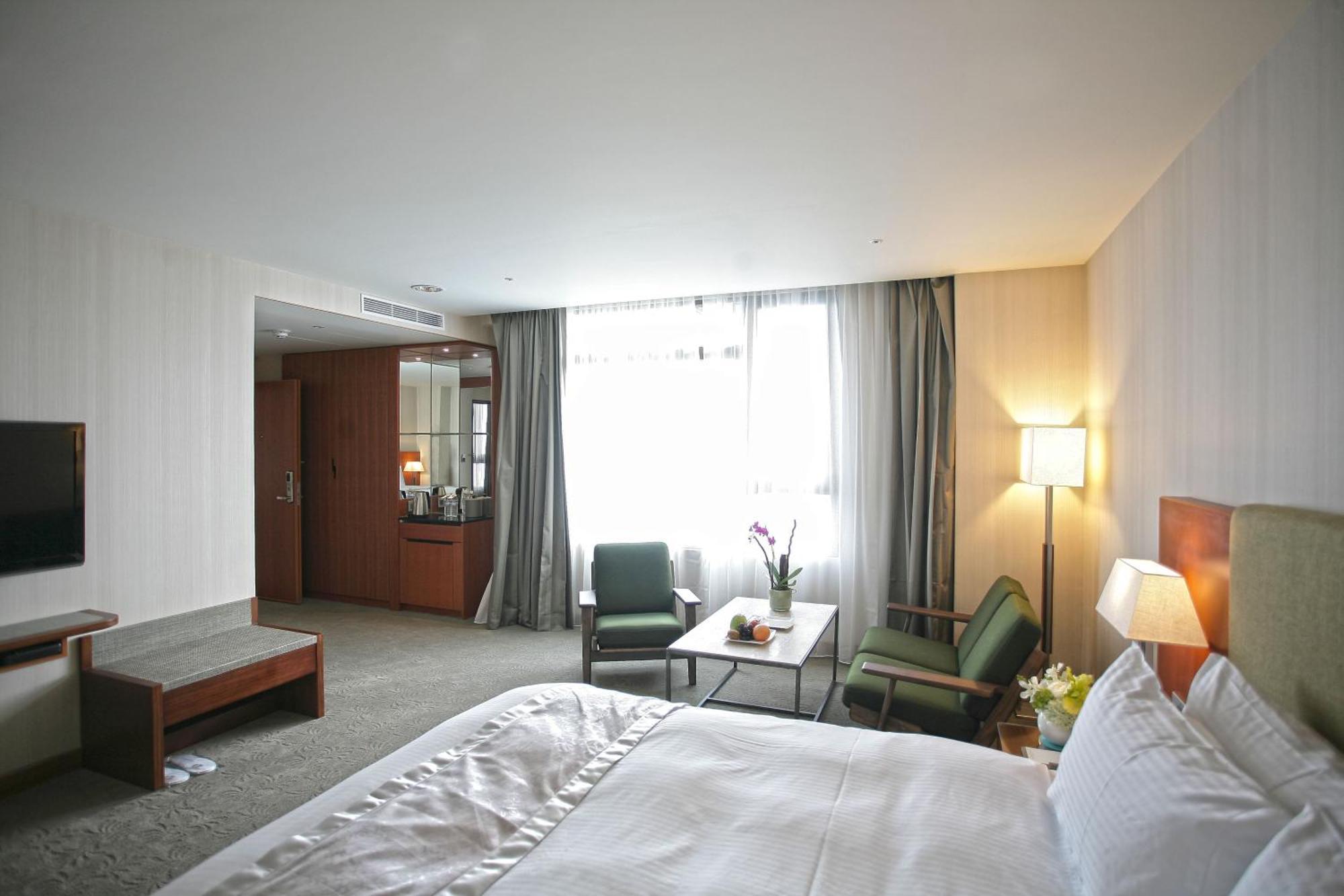 Taichung Harbor Hotel Wuqi Bilik gambar