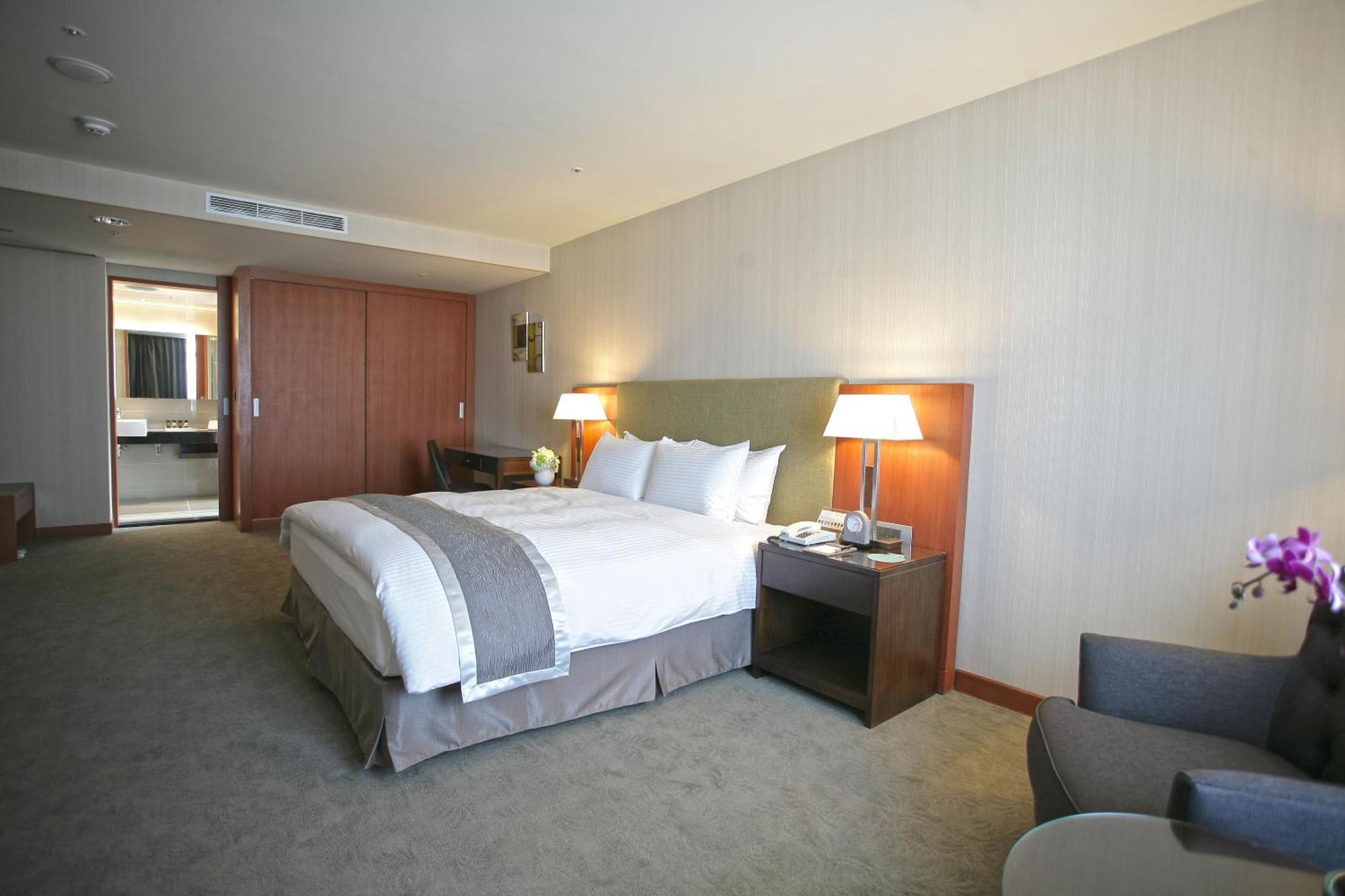 Taichung Harbor Hotel Wuqi Bilik gambar